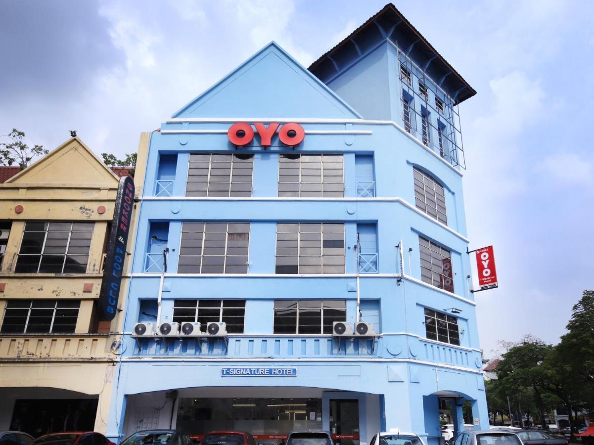 Oyo 43963 T Signature Hotel Petaling Jaya Exterior foto